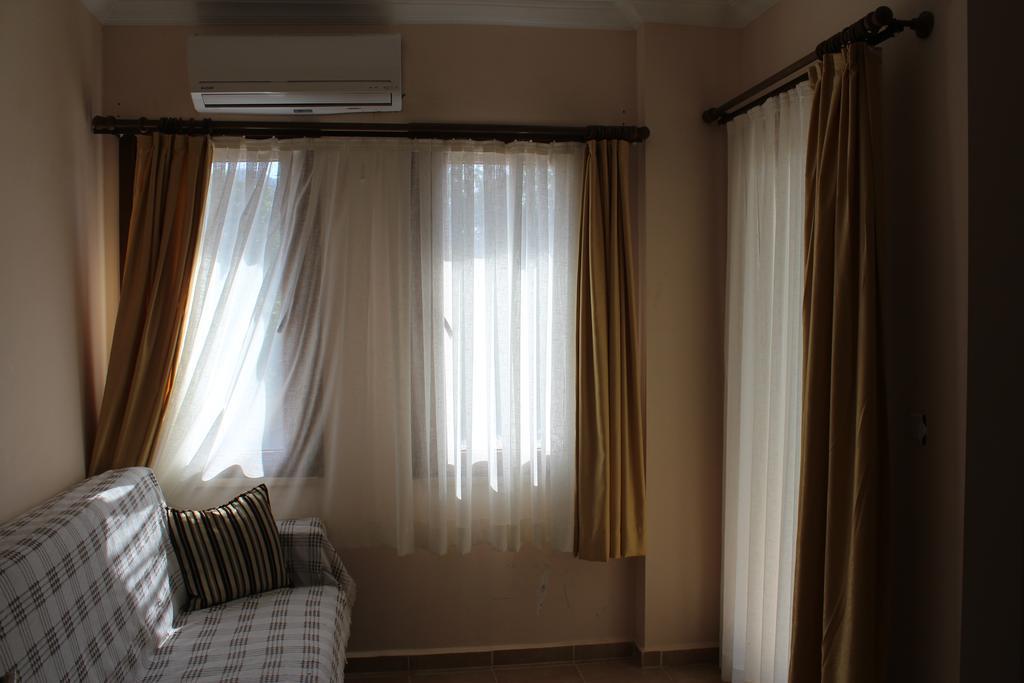 Deniz Apart Hotel ปาลามุทบูคู ภายนอก รูปภาพ
